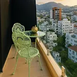 Apartament Kyrenia Classy Residence, Parking, Walkable To The Old Harbour, Bank Payment, Revolut & Paypal Accepted -super Fast Wifi *