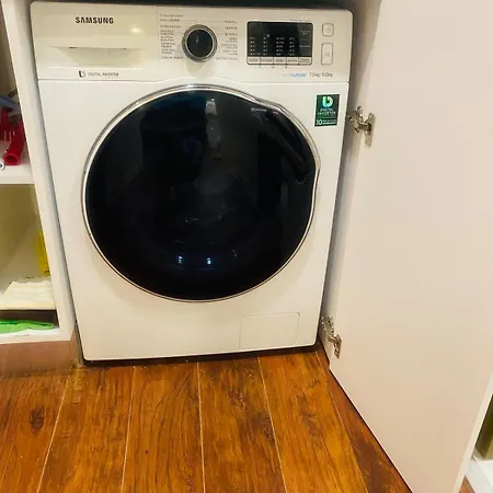 Classy Escape Central,high Speed Wifi Sea Views Apartment *