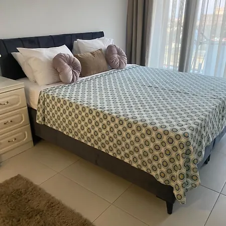 Apartment Classy Escape Central,high Speed Wifi Sea Views *