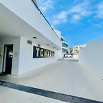 Kyrenia Classy Residence, Parking, Walkable To The Old Harbour, Bank Payment, Revolut & Paypal Accepted -super Fast Wifi * Kyrenia (Northern Cyprus)