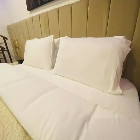 Apartment Classy Escape Girne Central,high Speed Wifi Sea Views