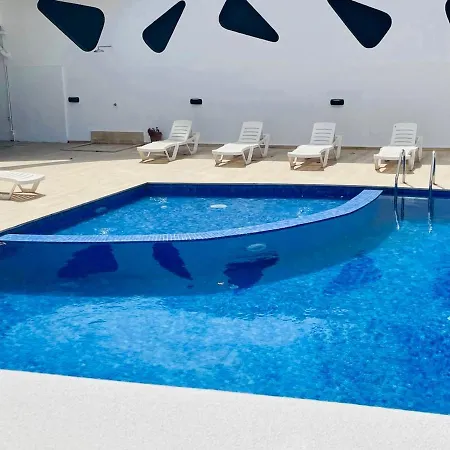 Classy Escape Girne Central,high Speed Wifi Sea Views *