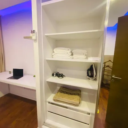 Апартаменты Classy Escape Central,high Speed Wifi Sea Views Кирения