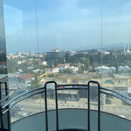 Apartment Classy Escape Girne Central,high Speed Wifi Sea Views *