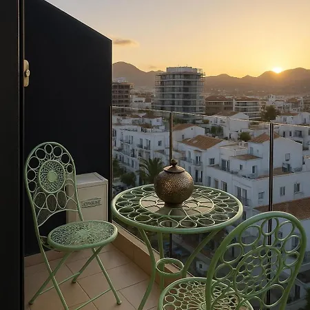 Apartment Classy Escape Girne Central,high Speed Wifi Sea Views Eylenja