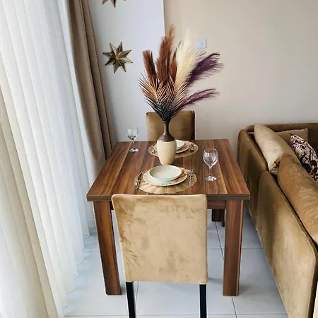 Classy Escape Flat, Kyrenia City, Walkable To The Harbour, High Speed Wifi
