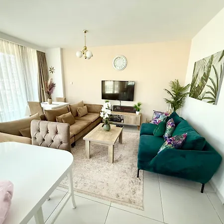 Classy Escape Flat, Kyrenia City, Walkable To The Harbour, High Speed Wifi *