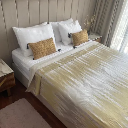 Classy Escape Central,high Speed Wifi Sea Views *