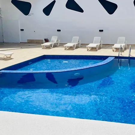 Classy Escape Flat, Kyrenia City, Walkable To The Harbour, High Speed Wifi