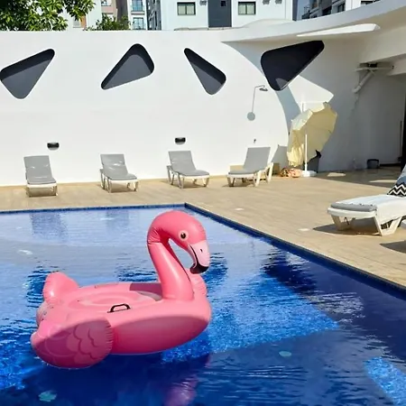 아파트 Kyrenia Classy Residence, Parking, Walkable To The Old Harbour, Bank Payment, Revolut & Paypal Accepted -super Fast Wifi