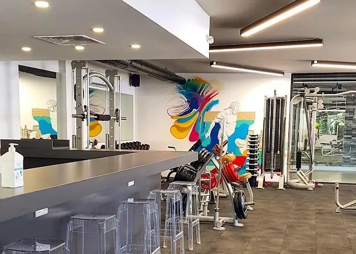 Classy Escape Residence, Private Allocated Parking, Kyrenia City, Walkable To The Old Harbour, 5 Minutes To Grand Pasha Casino -super Fast Wifi アパート キレニア