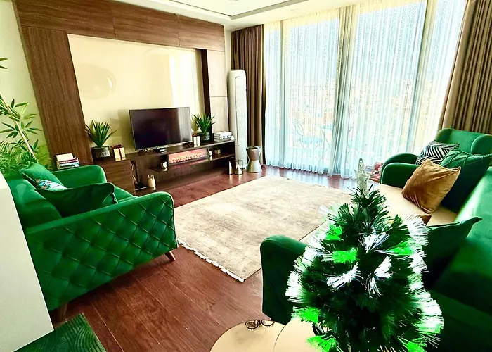 Classy Escape Residence, Private Allocated Parking, Kyrenia City, Walkable To The Old Harbour, 5 Minutes To Grand Pasha Casino -super Fast Wifi * キレニア