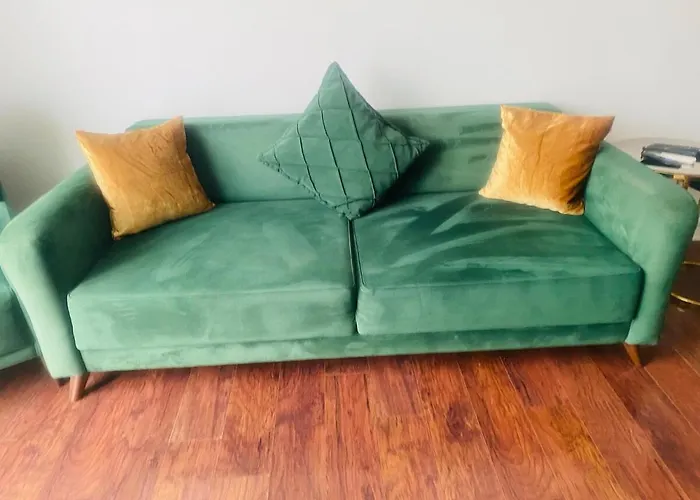 Classy Escape Residence, Private Allocated Parking, Kyrenia City, Walkable To The Old Harbour, 5 Minutes To Grand Pasha Casino -super Fast Wifi *