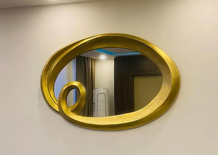 Classy Escape Residence, Private Allocated Parking, Kyrenia City, Walkable To The Old Harbour, 5 Minutes To Grand Pasha Casino -super Fast Wifi Apartamento Kyrenia (Northern Cyprus)