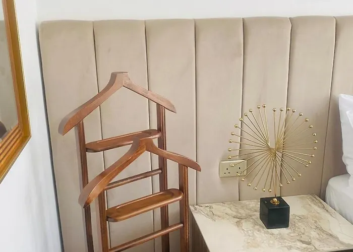 Apartamento Classy Escape Residence, Private Allocated Parking, Kyrenia City, Walkable To The Old Harbour, 5 Minutes To Grand Pasha Casino -super Fast Wifi Kyrenia (Northern Cyprus)